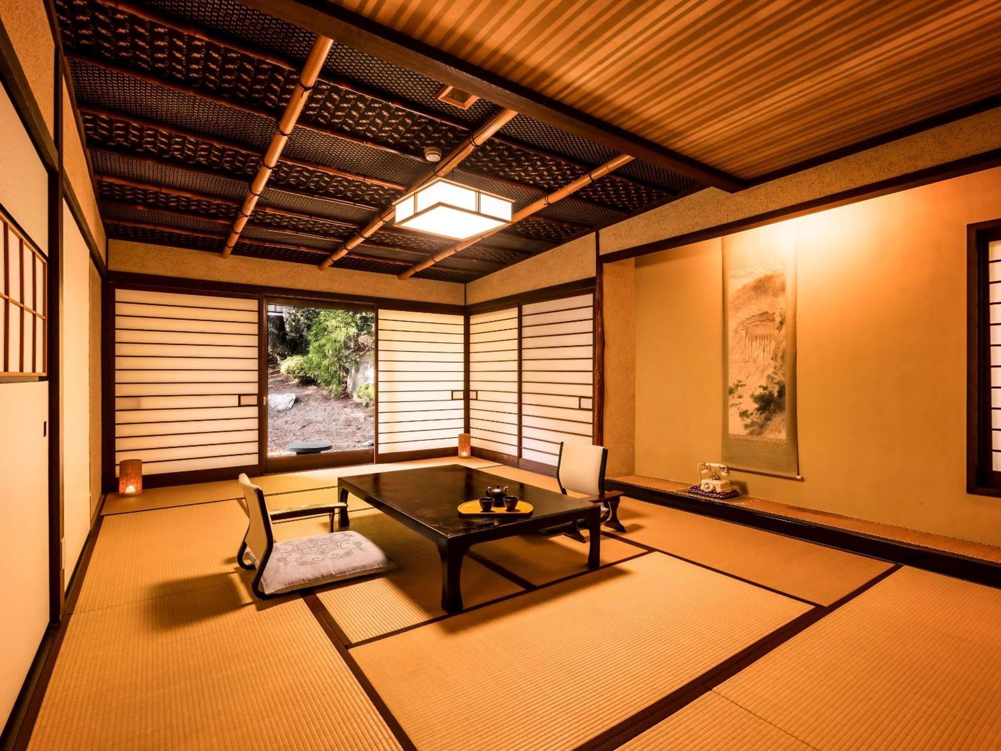 Ooedo Onsen Monogatari Premium Saiki Bekkan Misasa Экстерьер фото